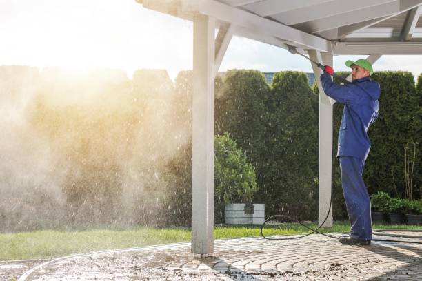 Best Playground Equipment Cleaning  in Johnstown, CO